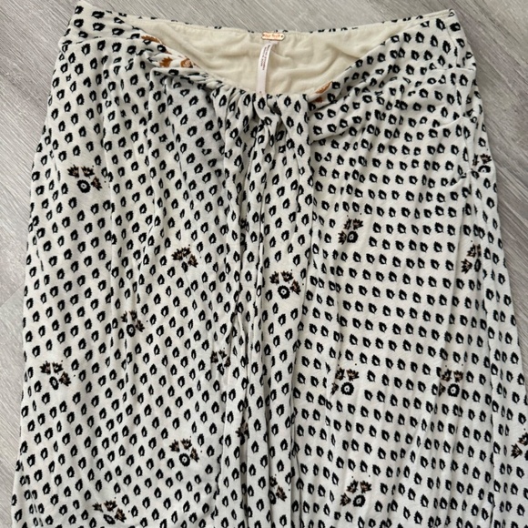 Free People Women’s neutral Rayon Pull on Maxi Skirt Size Small Summer - Picture 12 of 15